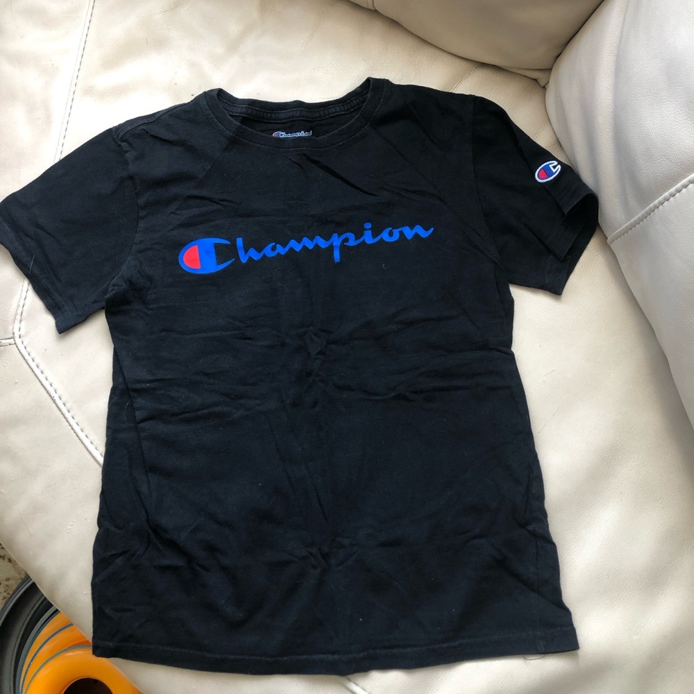 Brand: Champion Size: L (in kids)